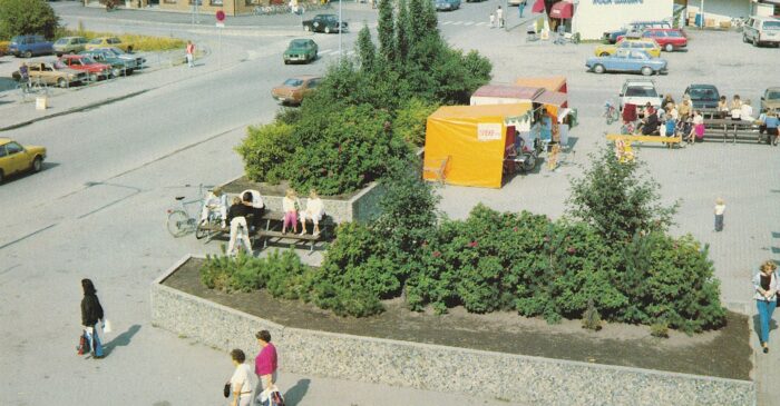 Det blir bildekafé i samarbeid med Stjørdal historielag tirsdag 4. november kl. 11 i Kirkestallen ved Værnes kirke. 